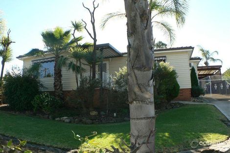 215 Desborough Rd, St Marys, NSW 2760