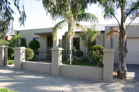 Property photo of 10 Dumosa Drive Swan Hill VIC 3585