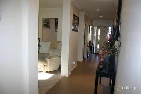 Property photo of 10 Dumosa Drive Swan Hill VIC 3585