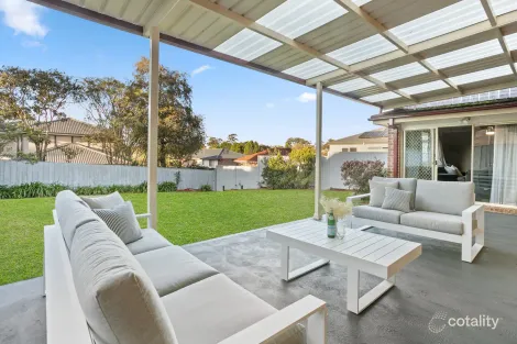 Property photo of 4 Broadoak Place Castle Hill NSW 2154