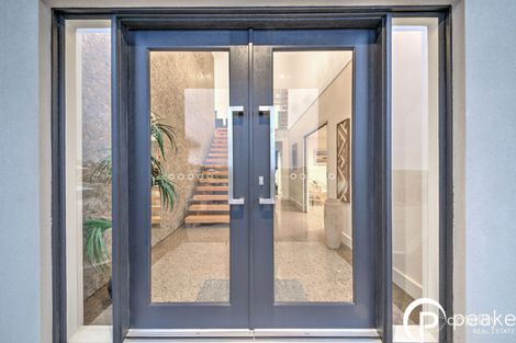 Property photo of 11 South Hidden Valley Circuit Beaconsfield VIC 3807