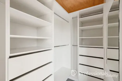 Property photo of 18 Johns Crescent Mount Evelyn VIC 3796