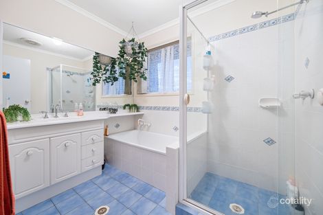 Property photo of 33 Maui Crescent Oxenford QLD 4210