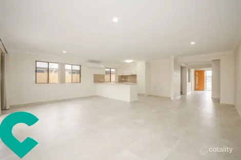 Property photo of 72 Milbrook Crescent Pimpama QLD 4209