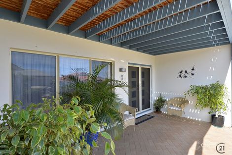 5 Cunderdin Loop, Dawesville, WA 6211