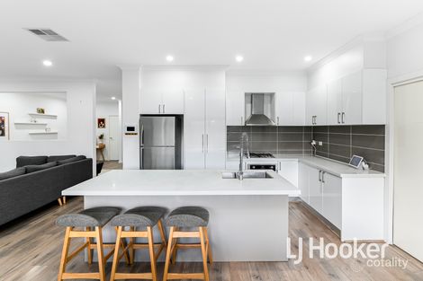 1/365 Pound Rd, Hampton Park, VIC 3976