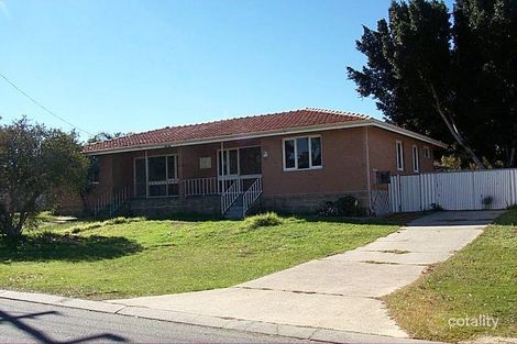 31 Pelham Way, Girrawheen, WA 6064