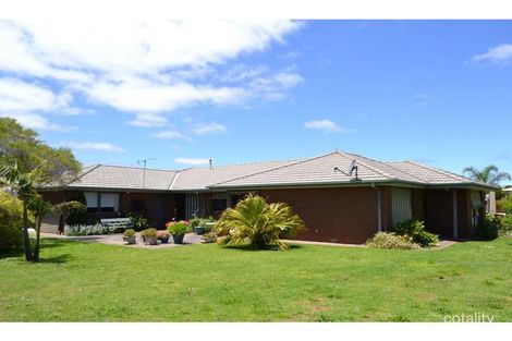 22 Golf Course Cir, Safety Beach, VIC 3936