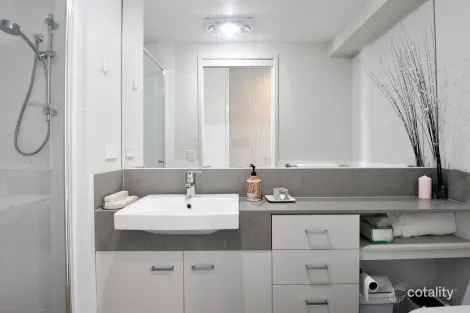 Property photo of 2/95 Welsby Parade Bongaree QLD 4507