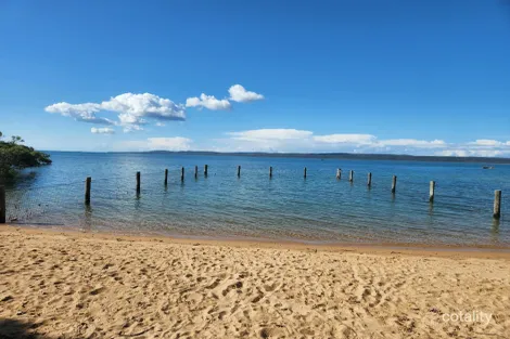 Property photo of 6 Marine Street Macleay Island QLD 4184