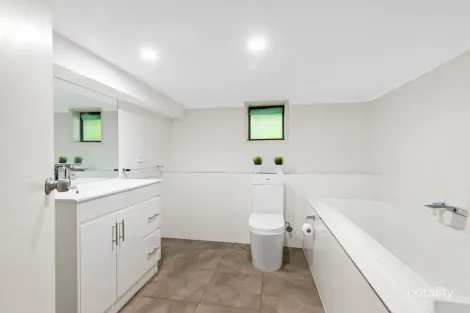 Property photo of 32 Bass Street McCrae VIC 3938