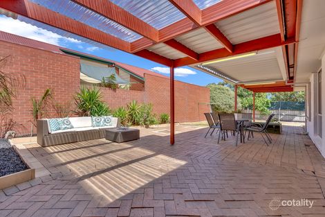 Property photo of 19 Perry Court Roxburgh Park VIC 3064