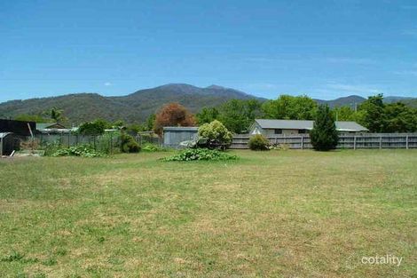 27 Freeburgh Ave, Mount Beauty, VIC 3699