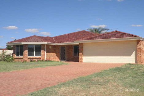 31 Brown Cres, Seville Grove, WA 6112