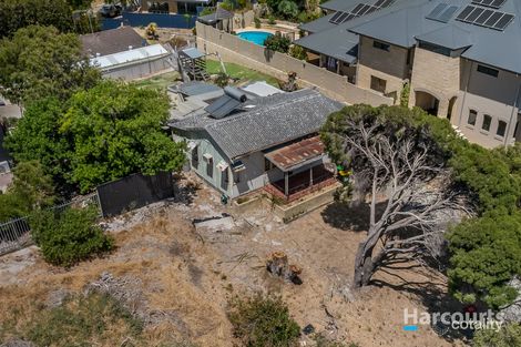 Property photo of 16 Beverley Crescent Quinns Rocks WA 6030