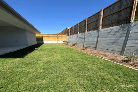 Property photo of 20 Finch Street Ripley QLD 4306