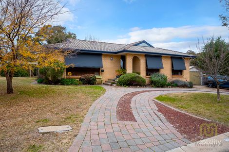 Property photo of 1 Harwood Court Wanniassa ACT 2903