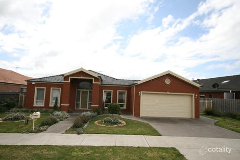 37 Parkland Dr, Hamlyn Heights, VIC 3215