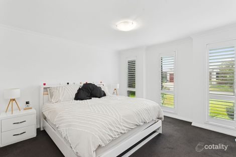 Property photo of 43 Barbarigo Bend Aveley WA 6069