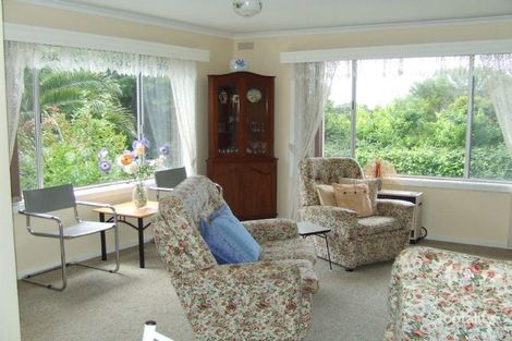 Property photo of 10 Waterloo Street Rhyll VIC 3923