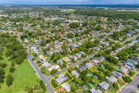 2 Melinda St, Kallangur, QLD 4503