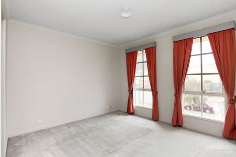 Property photo of 92 Barber Drive Hoppers Crossing VIC 3029