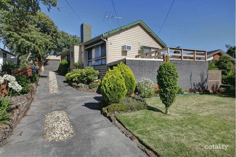 Property photo of 23 Kareela Road Frankston VIC 3199
