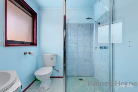 Property photo of 18 Eildon Road Endeavour Hills VIC 3802