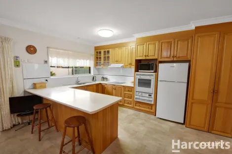 Property photo of 8 Fraser Drive Horsham VIC 3400
