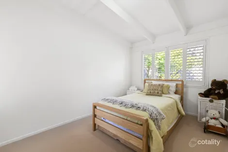 Property photo of 42 Sherborne Street Carindale QLD 4152
