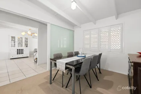 Property photo of 42 Sherborne Street Carindale QLD 4152