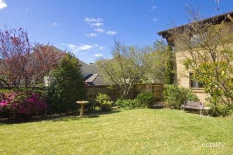 Property photo of 18/21 Eastern Valley Way Northbridge NSW 2063