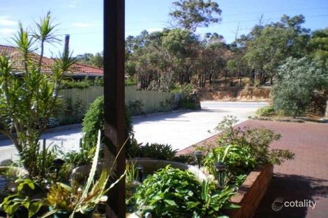 Property photo of 20 Ecko Road Mount Nasura WA 6112