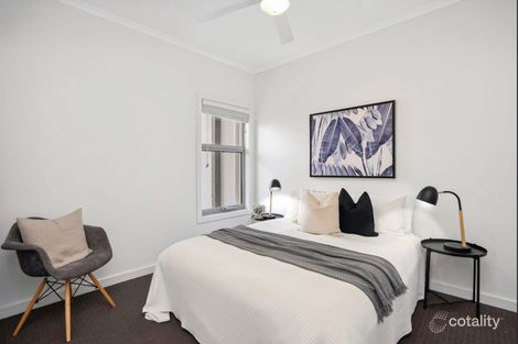 Property photo of 2/1 Oak Avenue Tonsley SA 5042