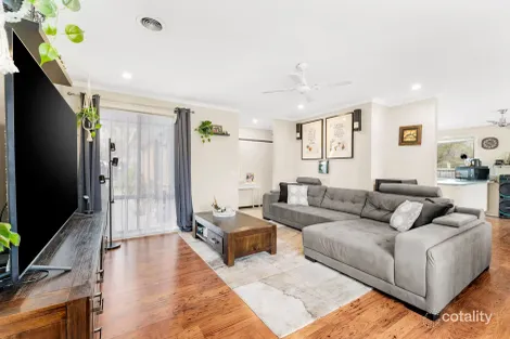 Property photo of 88 Amberly Park Drive Narre Warren South VIC 3805