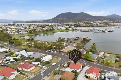 Property photo of 80 Gepp Parade Derwent Park TAS 7009