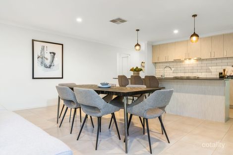 Property photo of 5 Bindarri Grove Botanic Ridge VIC 3977