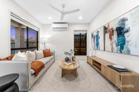 Property photo of 35 Moon Circuit Karawatha QLD 4117