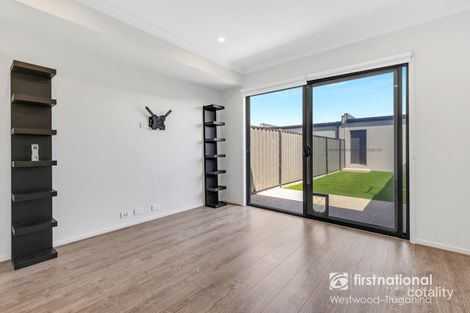 Property photo of 86 Connaught Road Tarneit VIC 3029