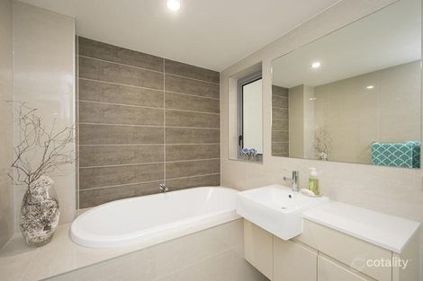 Property photo of 201/10 Wyndham Avenue Boyne Island QLD 4680