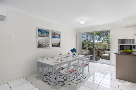 Property photo of 28/30 Carmarthen Circuit Pacific Pines QLD 4211