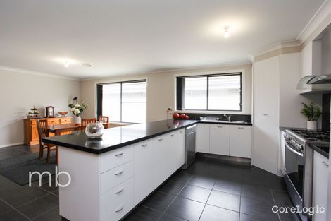 Property photo of 10 Pippin Way Orange NSW 2800