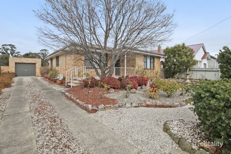 Property photo of 16 Chatsbury Street Goulburn NSW 2580