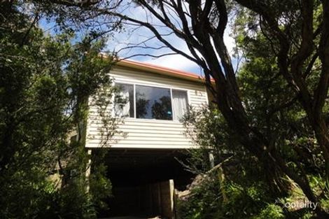 4 Sunshine Rise, Sandy Point, VIC 3959