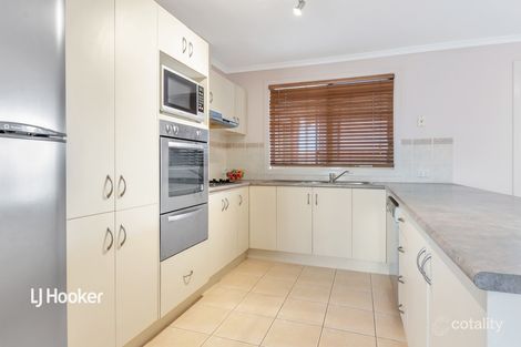 Property photo of 4 Devon Court Craigmore SA 5114