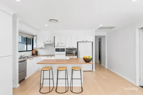 Property photo of 7 Dulwich Road Springfield NSW 2250