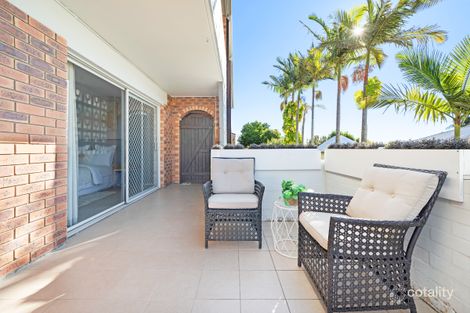 Property photo of 2/190 Bonney Avenue Clayfield QLD 4011