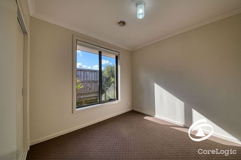 Property photo of 39 Nixon Drive Berwick VIC 3806