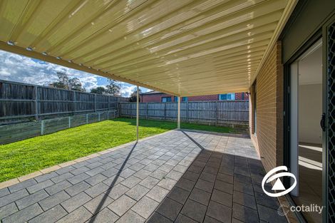 Property photo of 39 Nixon Drive Berwick VIC 3806