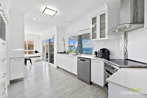 Property photo of 99 Esplanade Point Vernon QLD 4655
